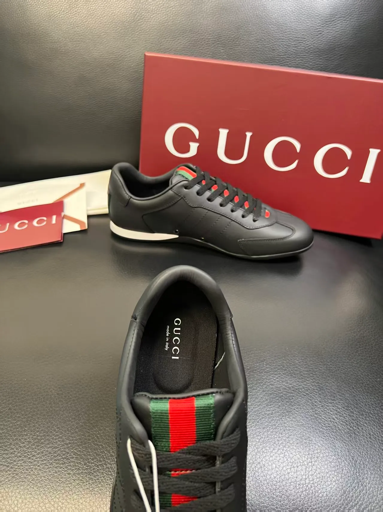 P420. New men's shoes GUCCI [Lightning] latest shoes shipped. Original quality, fashionable, special materials, inner mesh, brand new packaging. The foot feels super comfortable and the workmanship is impeccable Code number: 38-45 No. 058
